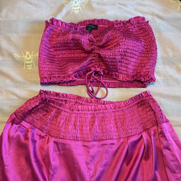 Pink two piece pant set - Picture 2 of 5